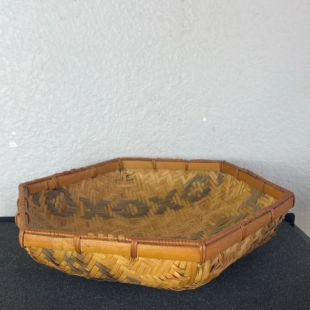 Vintage XO hexagon basket